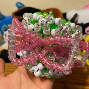 Rotating Kandi Cuff 
Kitty beads 
Handmade
